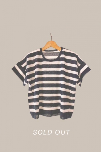 NAVY TOP - Navy Blue - White