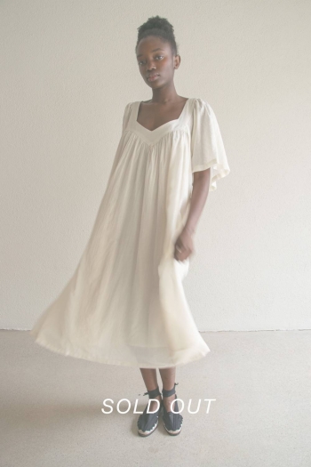 JADE V-NECK DRESS - White