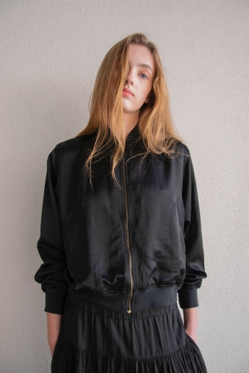 SATIN BOMBER - Black